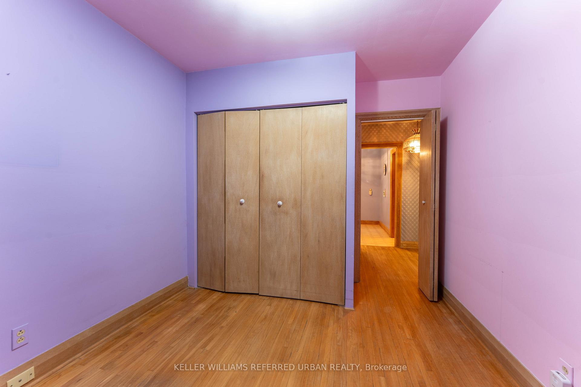Photo 6 of 7 Davies Crescent, Toronto, East York — HOMEH