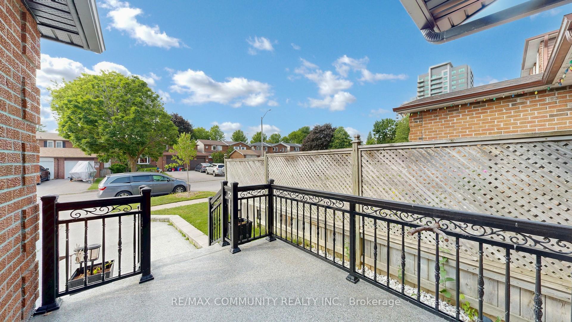 Photo 18 of 1117 Tanzer Court, Pickering, Bay Ridges — HOMEH