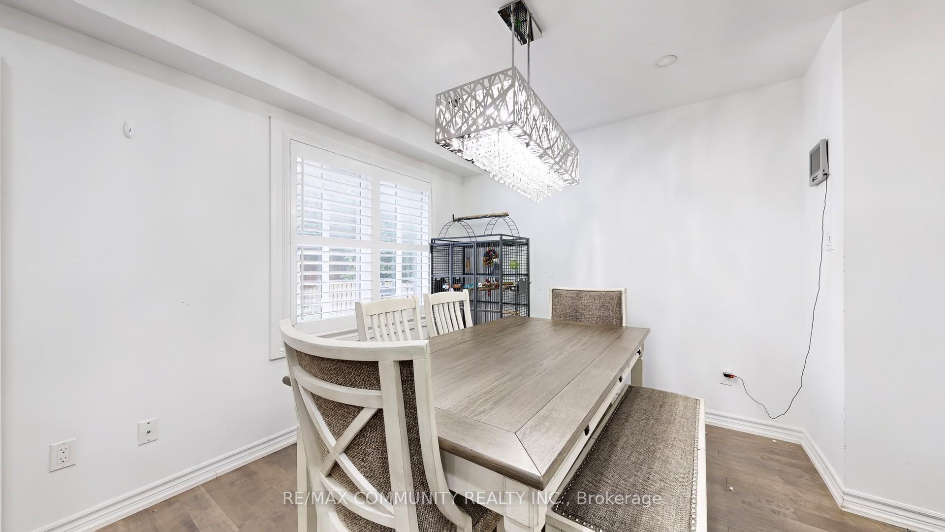 Photo 11 of 1117 Tanzer Court, Pickering, Bay Ridges — HOMEH