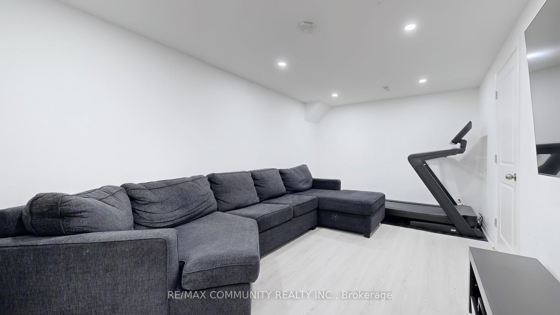 Photo 48 of 1117 Tanzer Court, Pickering, Bay Ridges — HOMEH
