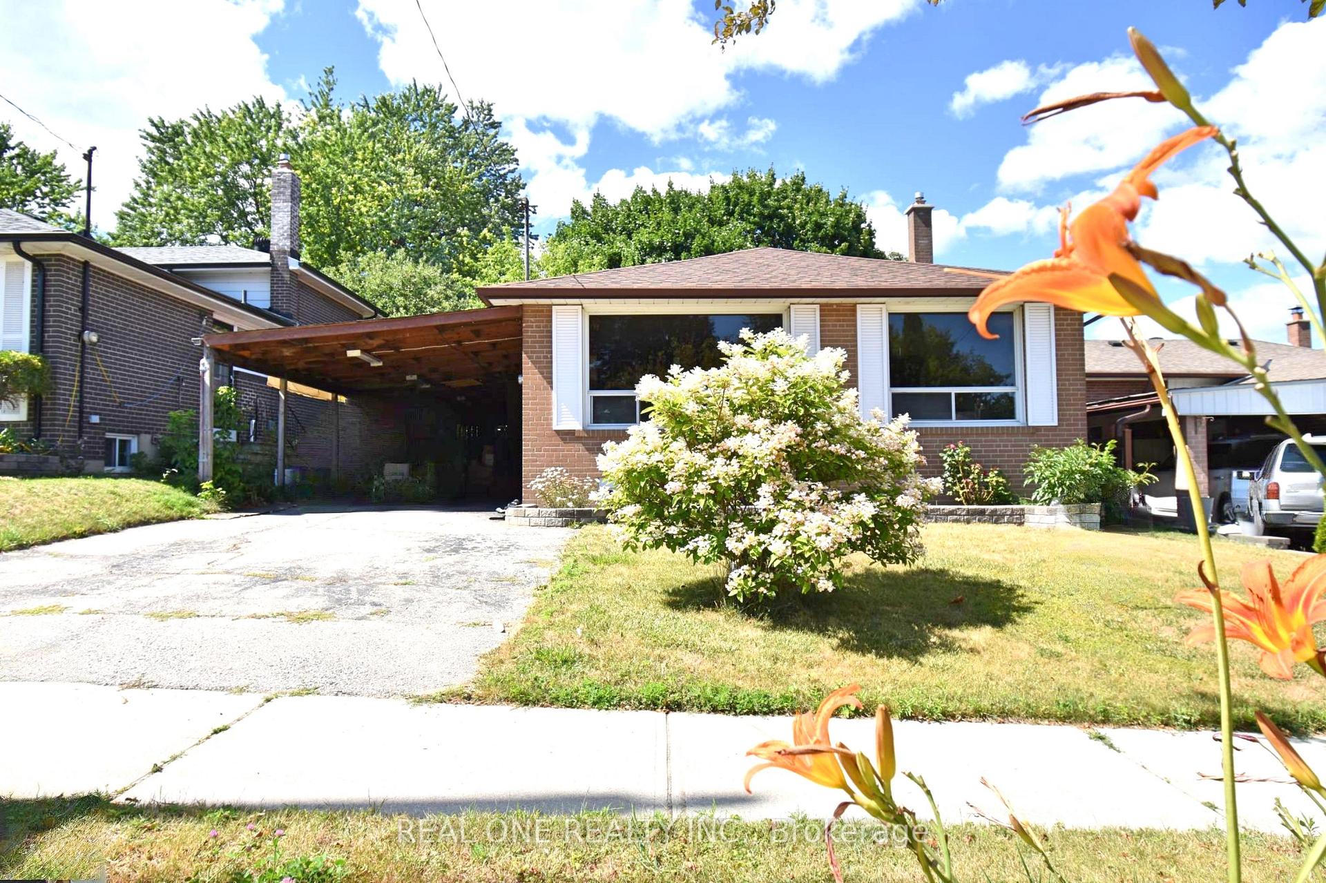 Photo 1 of 52 Greendowns Drive, Scarborough, Scarborough Village — HOMEH