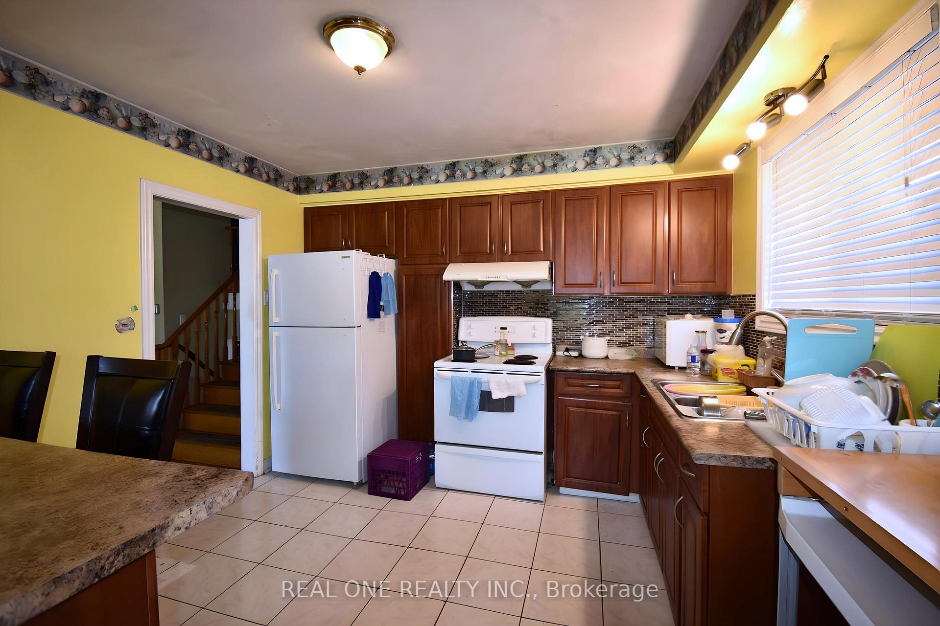 Photo 11 of 52 Greendowns Drive, Scarborough, Scarborough Village — HOMEH