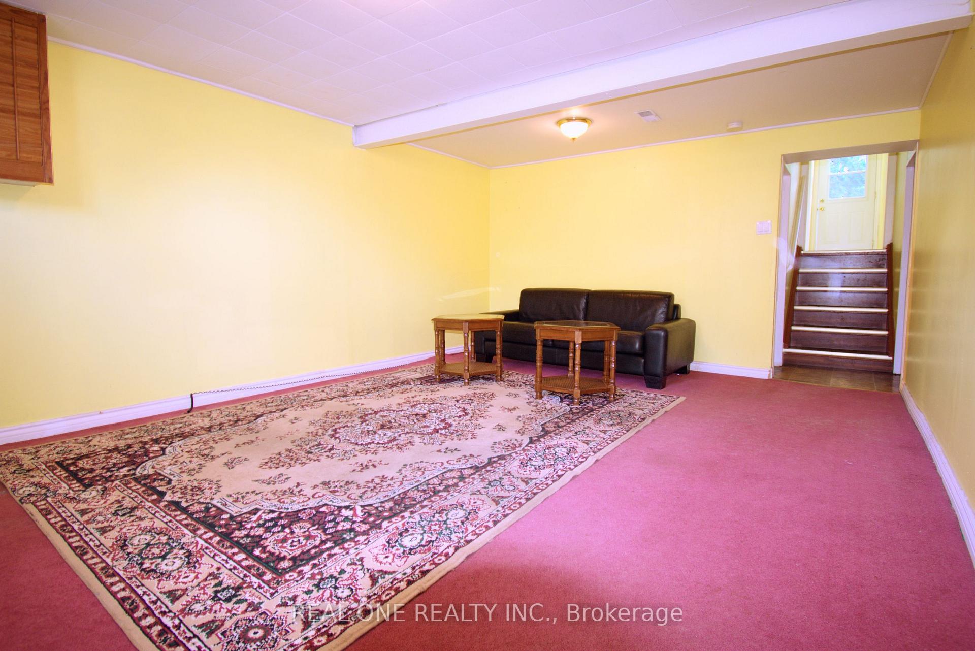 Photo 15 of 52 Greendowns Drive, Scarborough, Scarborough Village — HOMEH