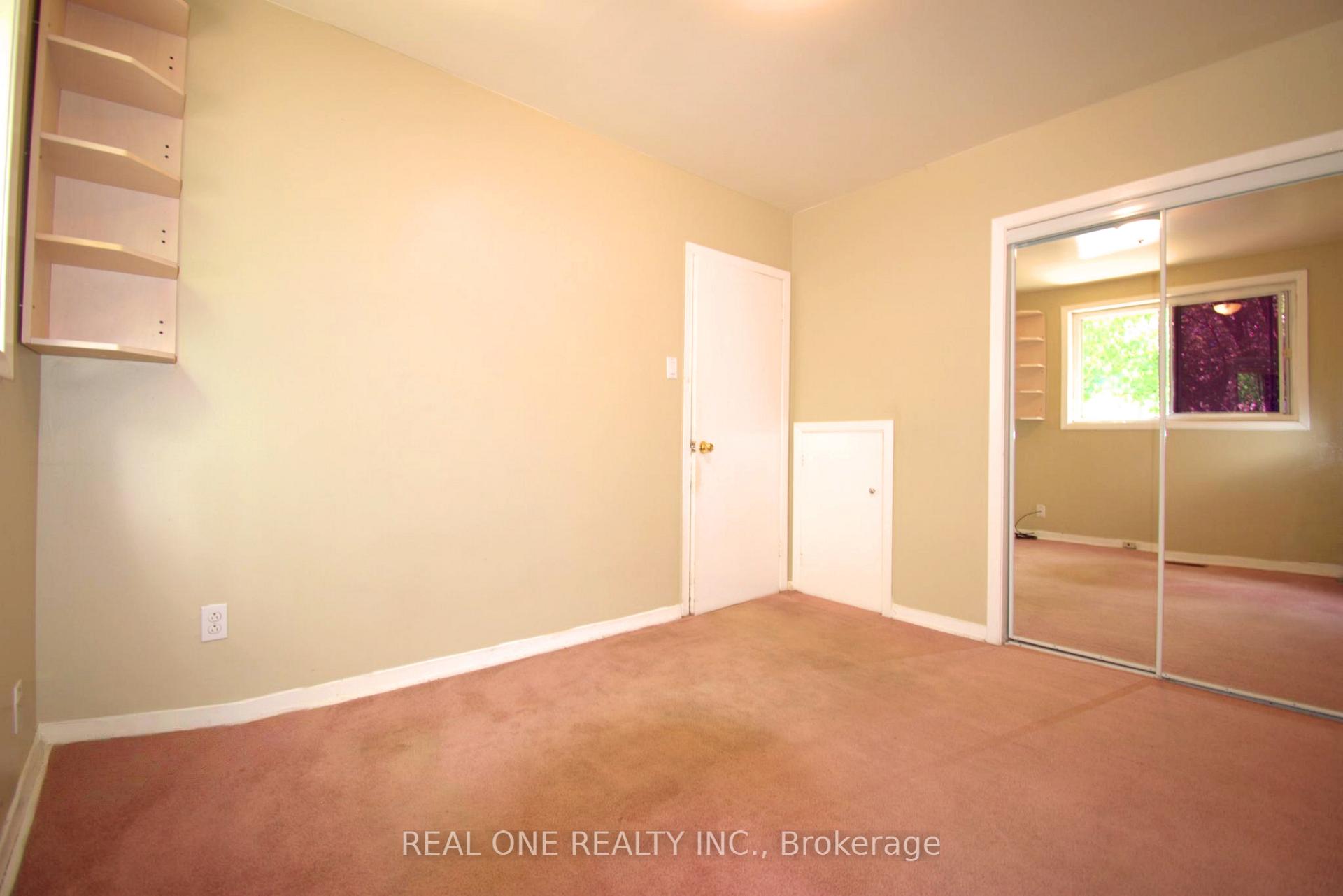 Photo 17 of 52 Greendowns Drive, Scarborough, Scarborough Village — HOMEH
