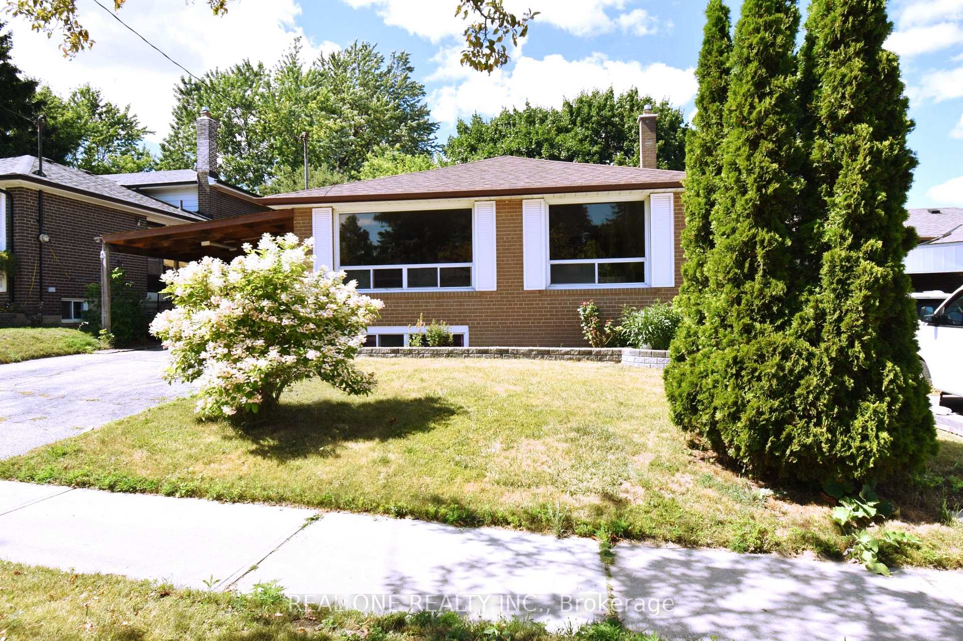 Photo 21 of 52 Greendowns Drive, Scarborough, Scarborough Village — HOMEH