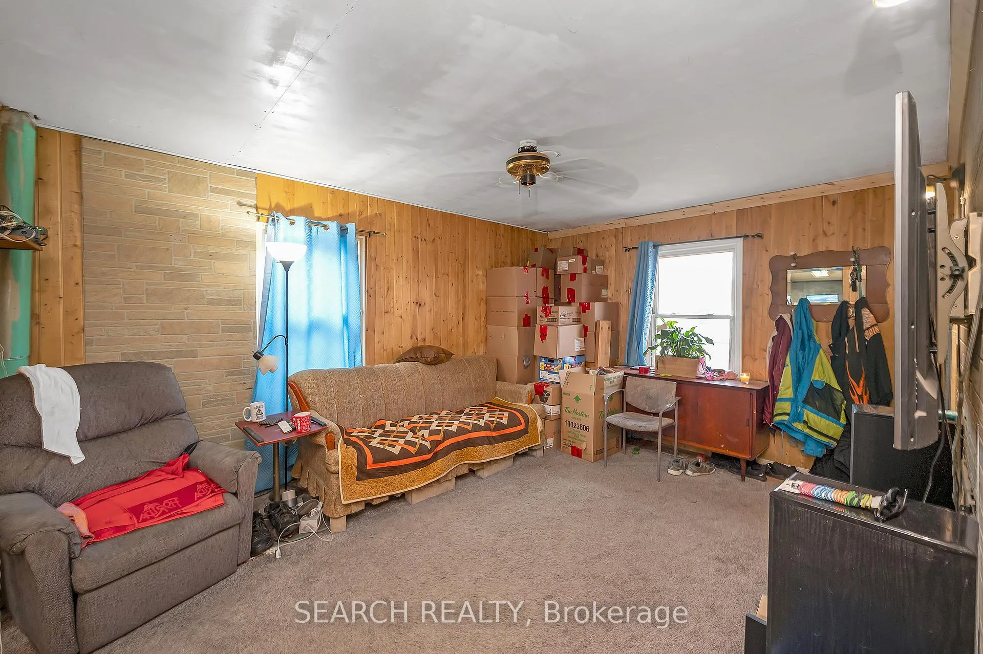 Photo 9 of 222 Walter Avenue N, Hamilton, Normanhurst — HOMEH