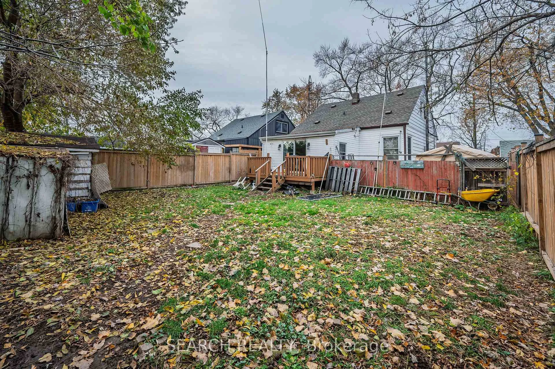 Photo 19 of 222 Walter Avenue N, Hamilton, Normanhurst — HOMEH