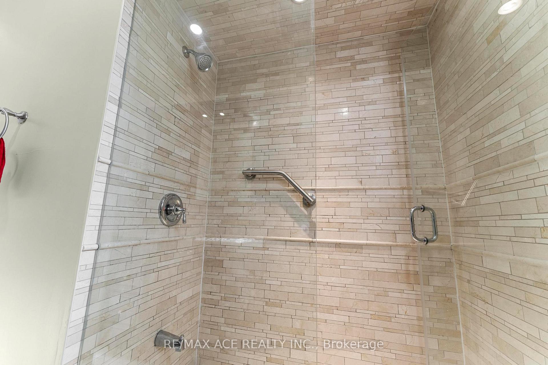 Photo 20 of 23 Macduff Crescent, Scarborough, Cliffcrest — HOMEH
