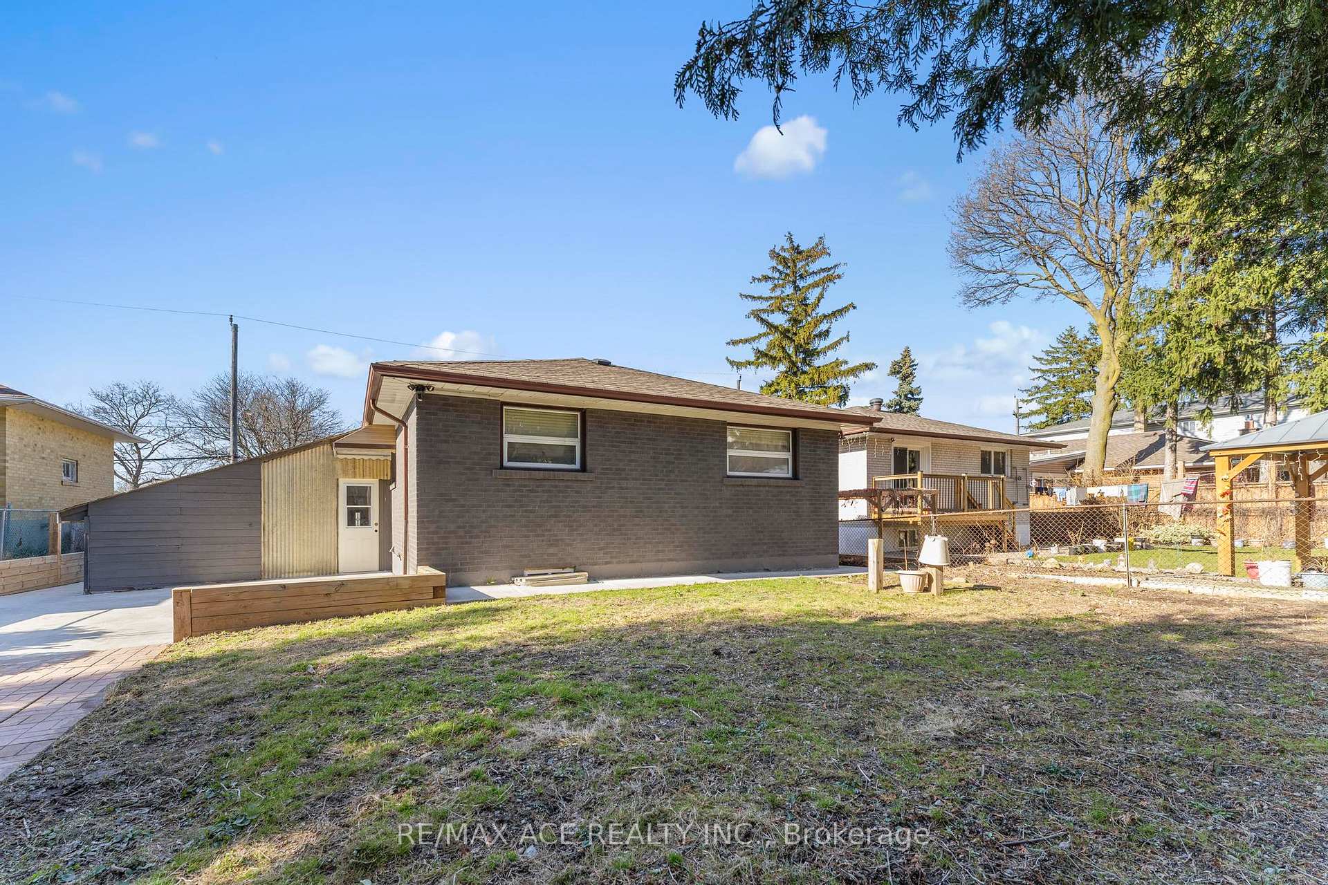 Photo 47 of 23 Macduff Crescent, Scarborough, Cliffcrest — HOMEH