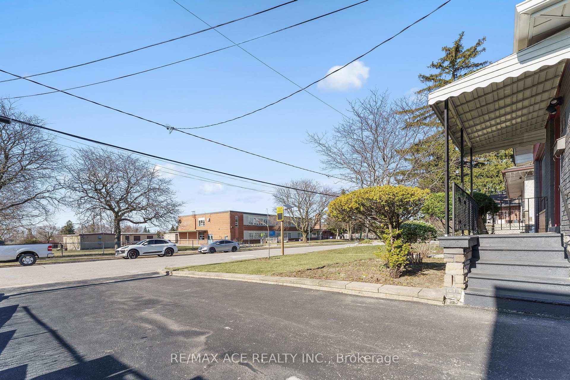 Photo 42 of 23 Macduff Crescent, Scarborough, Cliffcrest — HOMEH