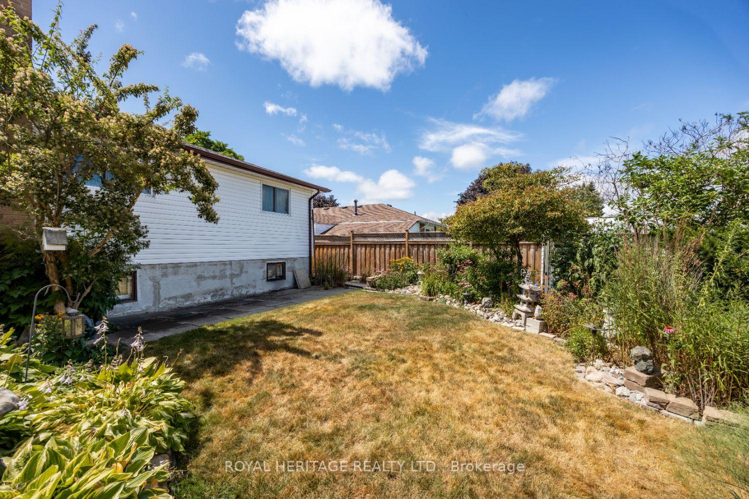 Photo 17 of 503 Wilson Road S, Oshawa, Donevan — HOMEH