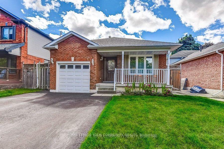 Photo 2 of 36 Stirling Avenue, Clarington, Courtice — HOMEH