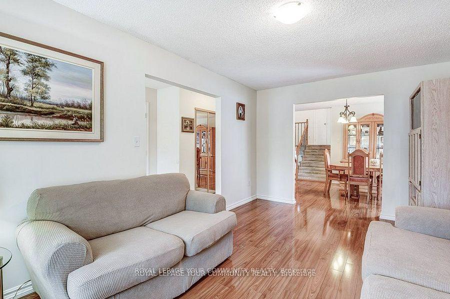 Photo 5 of 36 Stirling Avenue, Clarington, Courtice — HOMEH