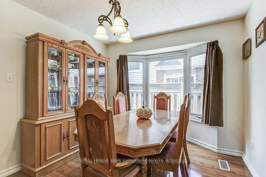 Photo 7 of 36 Stirling Avenue, Clarington, Courtice — HOMEH