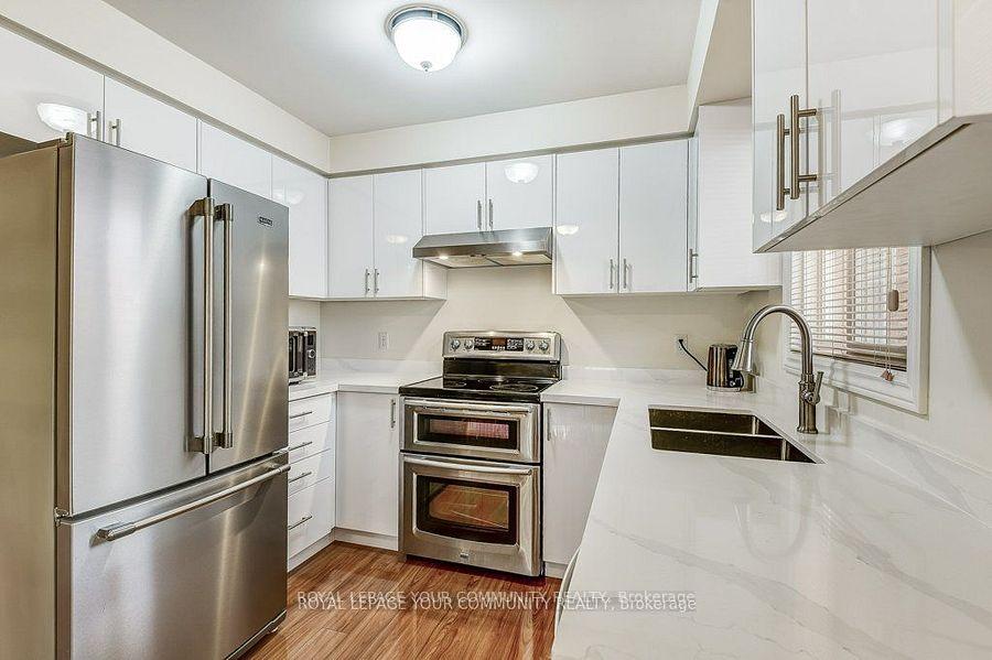 Photo 11 of 36 Stirling Avenue, Clarington, Courtice — HOMEH