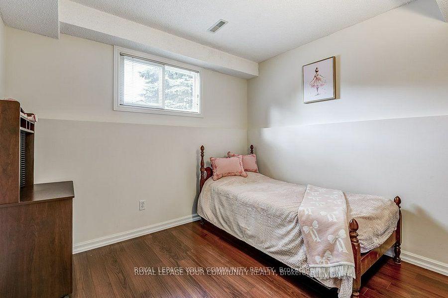 Photo 15 of 36 Stirling Avenue, Clarington, Courtice — HOMEH