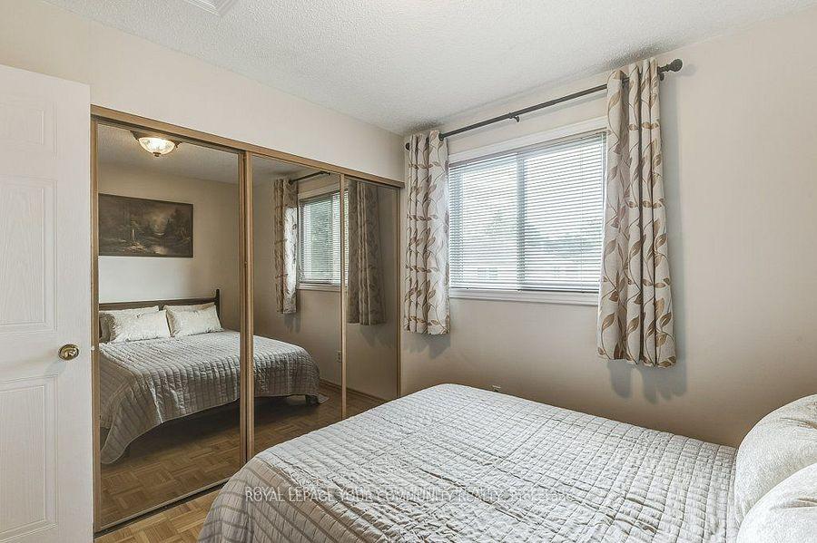 Photo 21 of 36 Stirling Avenue, Clarington, Courtice — HOMEH