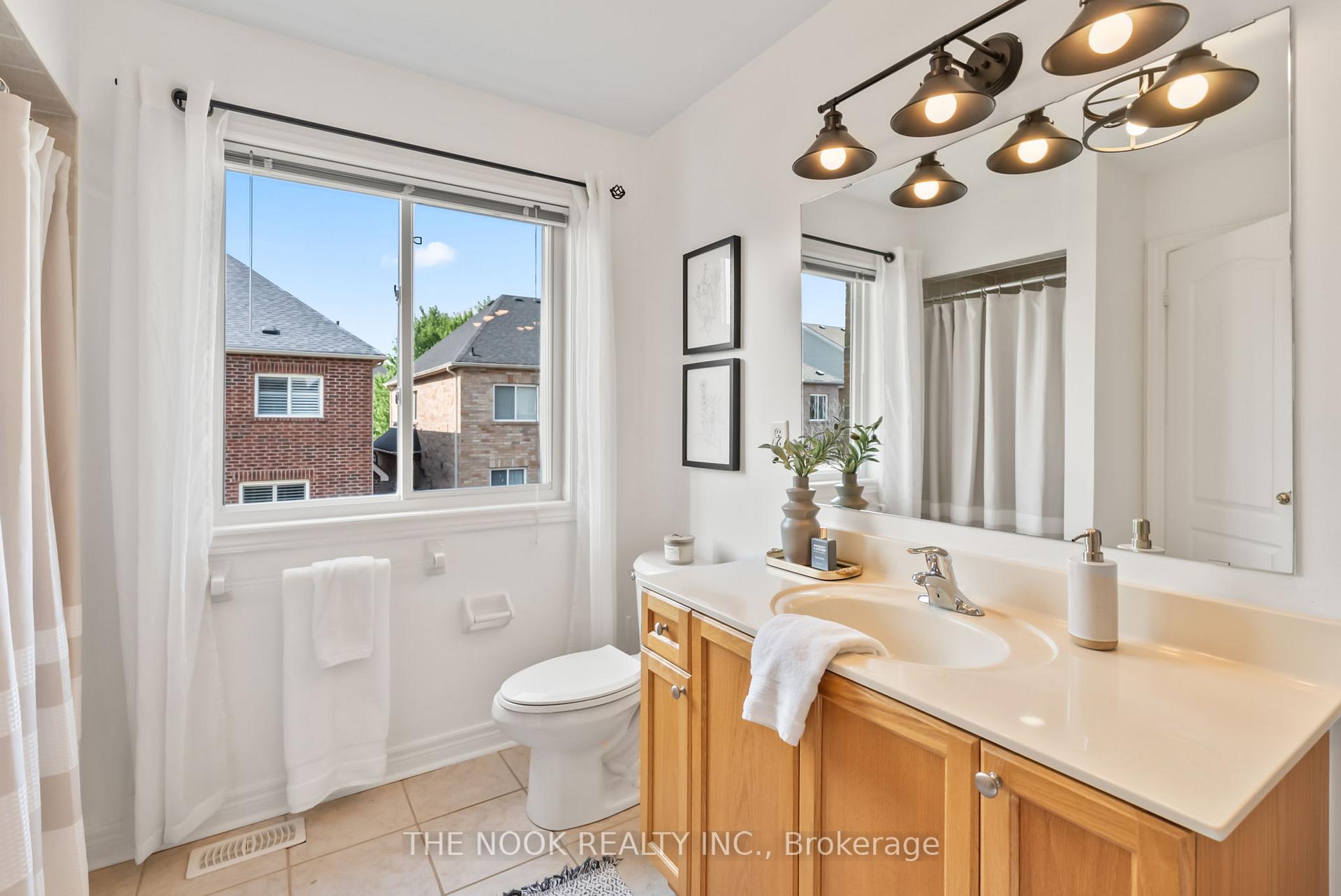 Photo 25 of 57 Dunwell Crescent, Ajax, Northeast Ajax — HOMEH