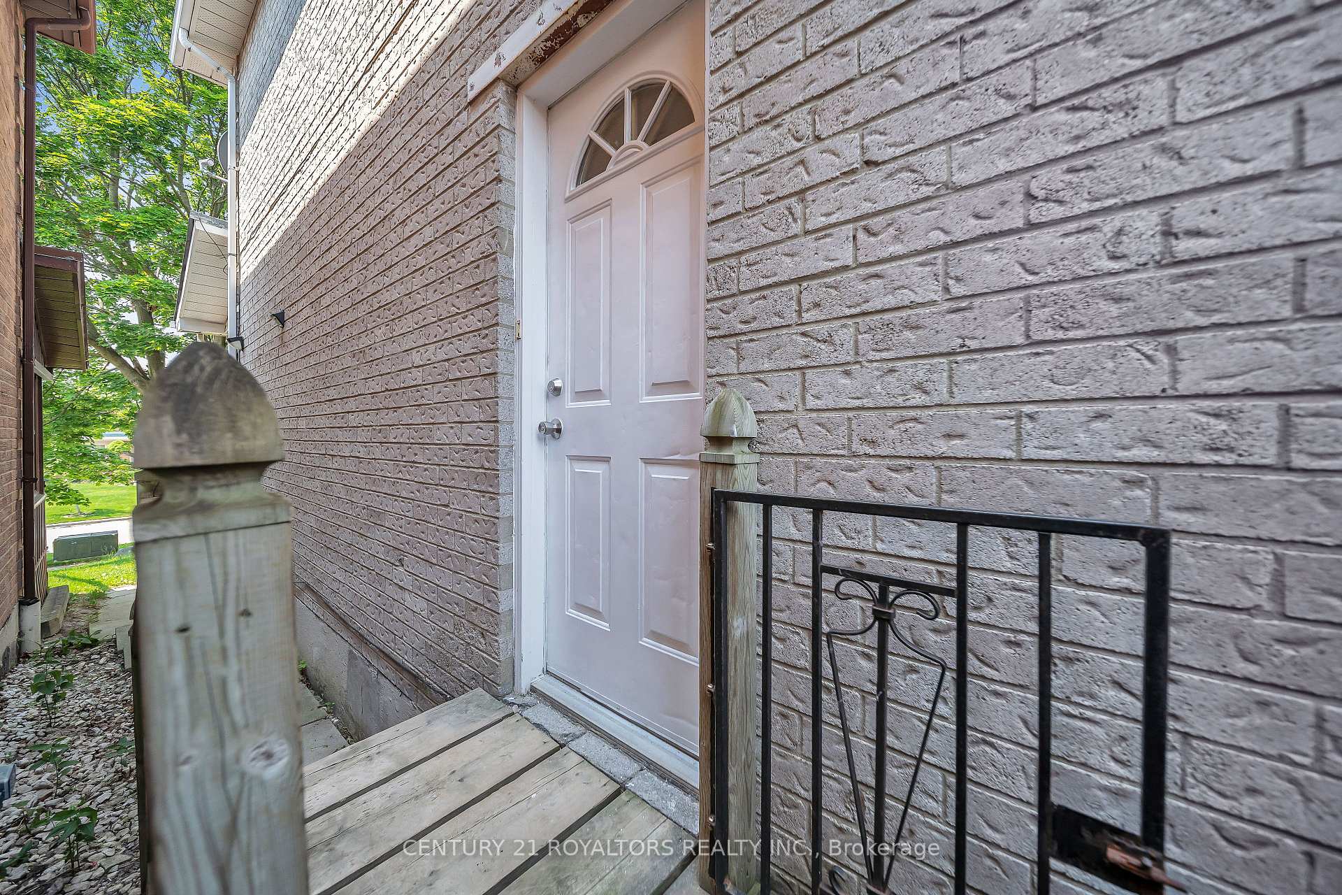 Photo 48 of 19 Palmer Drive, Ajax, Central — HOMEH
