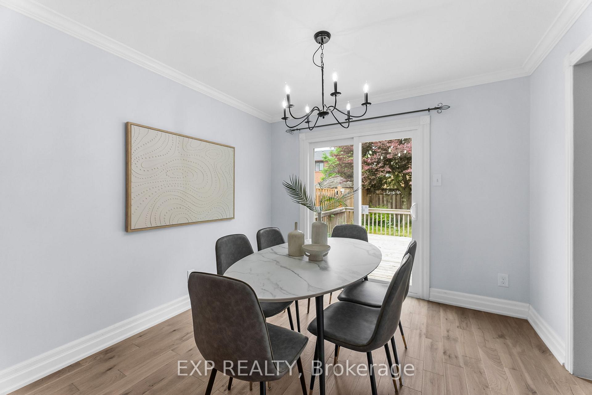 Photo 5 of 678 Beckworth Square, Pickering, Amberlea — HOMEH