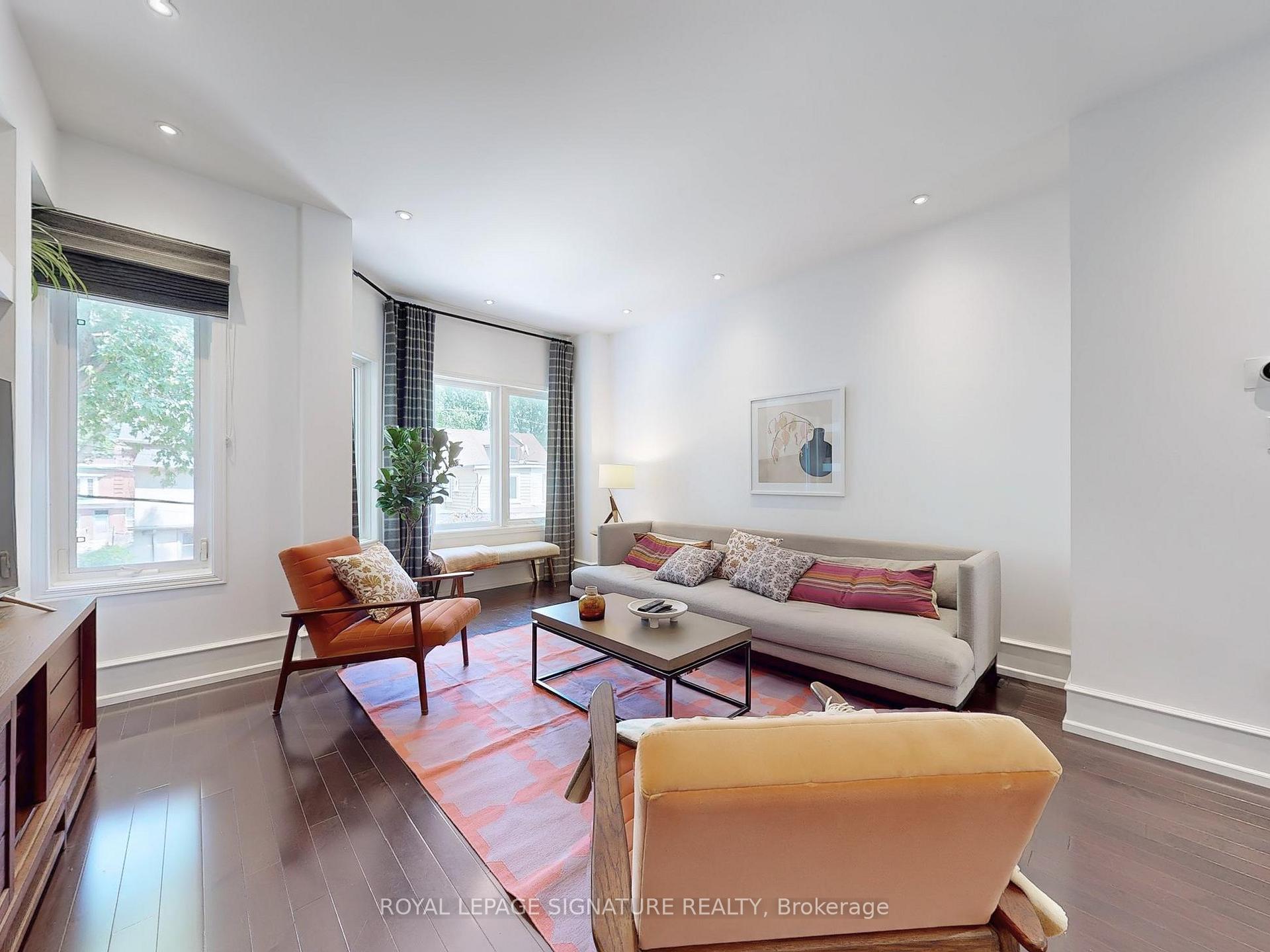 Photo 4 of 20 Filmic Lane, Toronto, South Riverdale — HOMEH