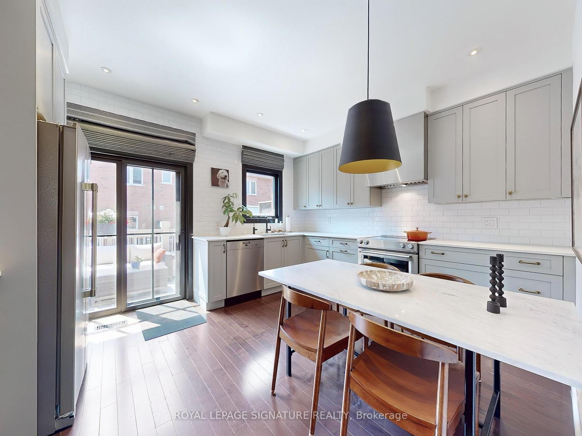 Photo 13 of 20 Filmic Lane, Toronto, South Riverdale — HOMEH