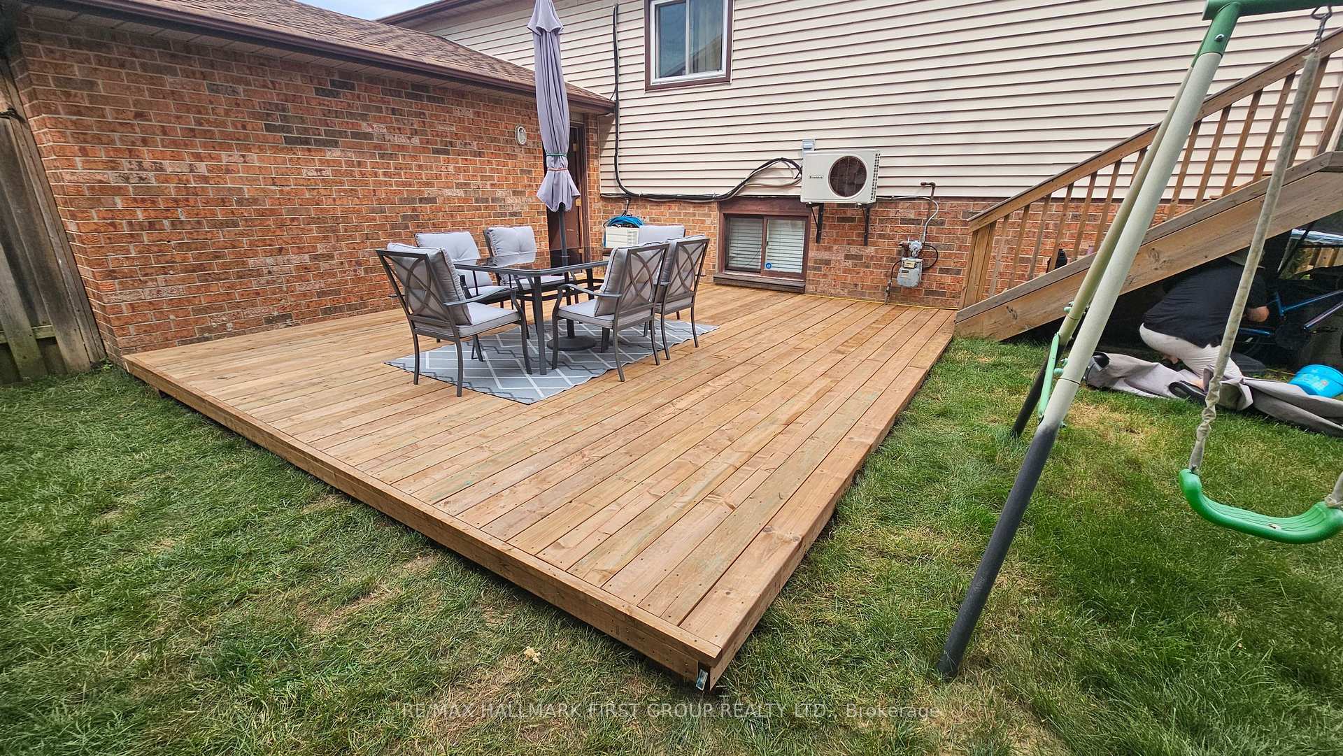 Photo 18 of 39 Varcoe Road, Clarington, Courtice — HOMEH