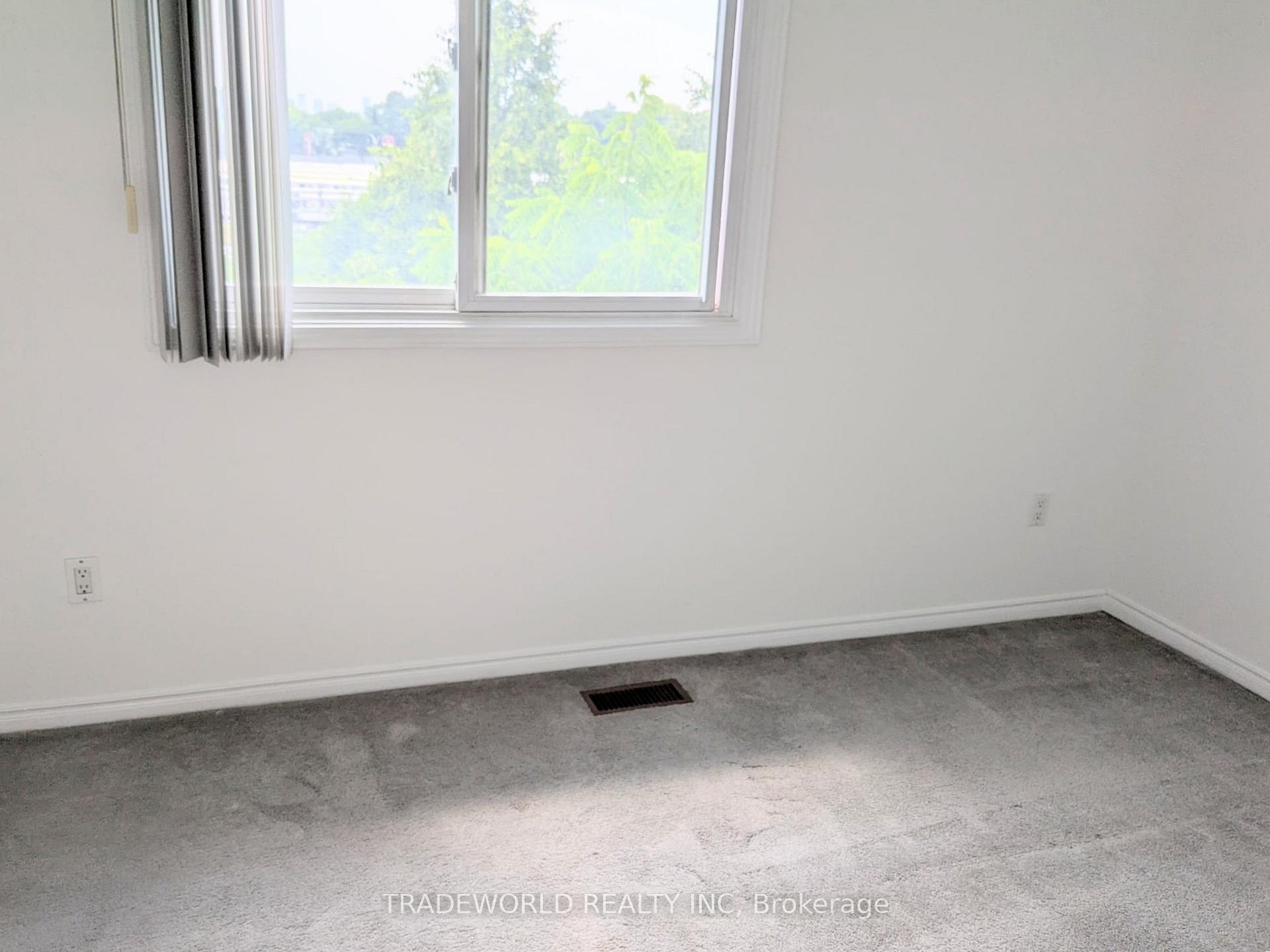 Photo 8 of 6 Unity Road, Toronto, Greenwood-Coxwell — HOMEH