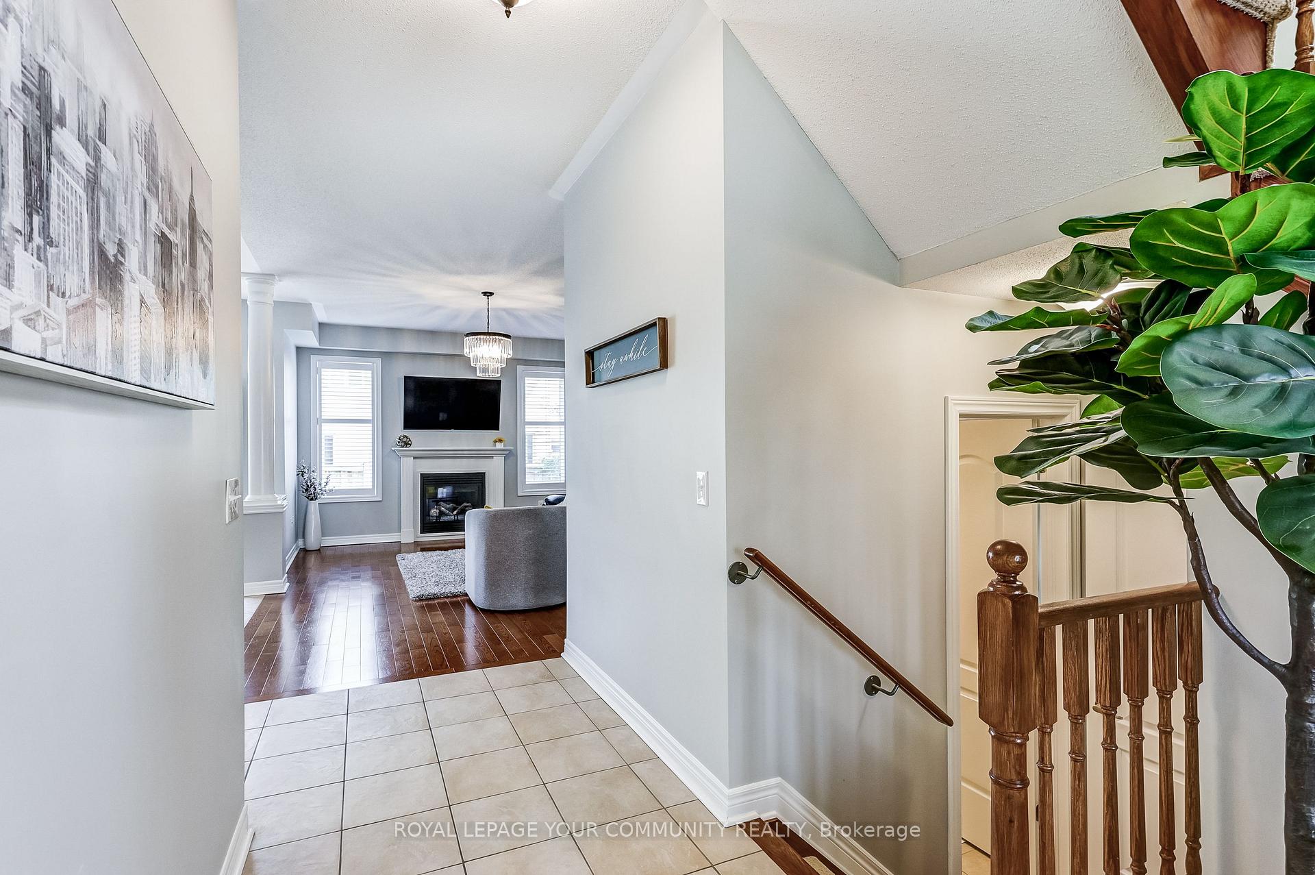 Photo 6 of 190 Harbourside Drive, Whitby, Port Whitby — HOMEH