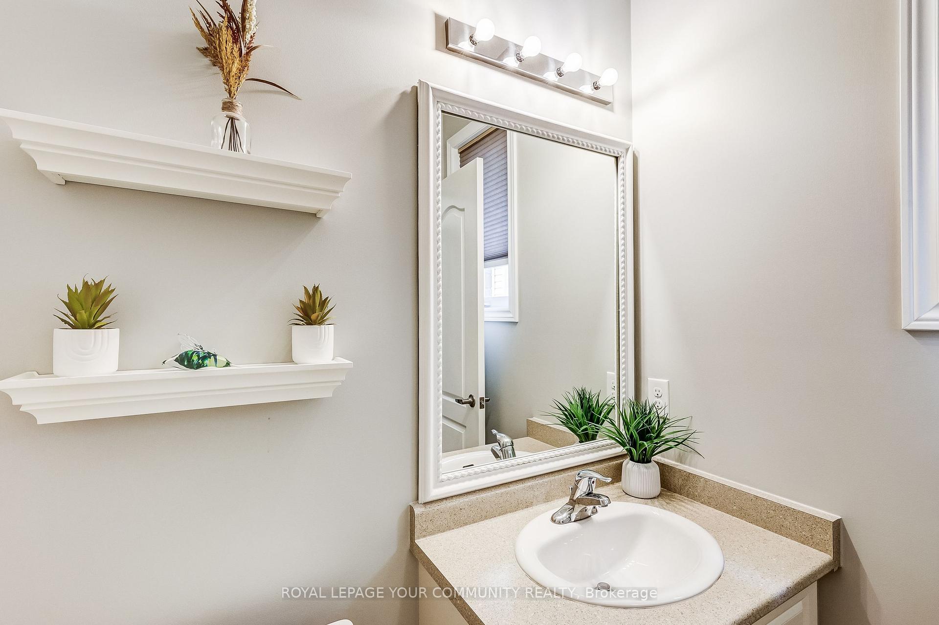 Photo 7 of 190 Harbourside Drive, Whitby, Port Whitby — HOMEH