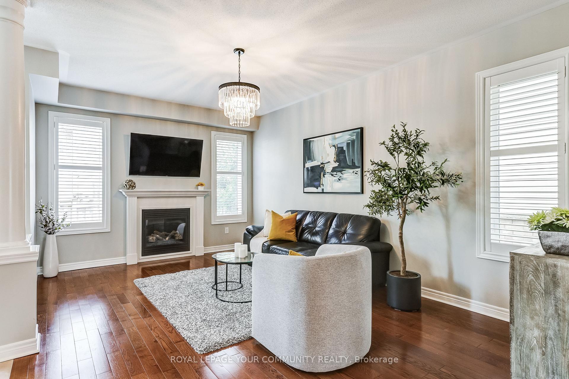 Photo 9 of 190 Harbourside Drive, Whitby, Port Whitby — HOMEH