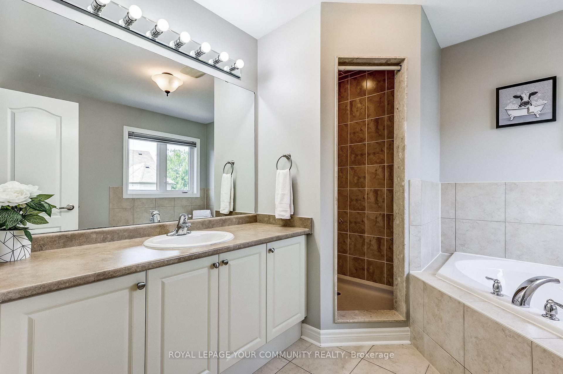 Photo 24 of 190 Harbourside Drive, Whitby, Port Whitby — HOMEH