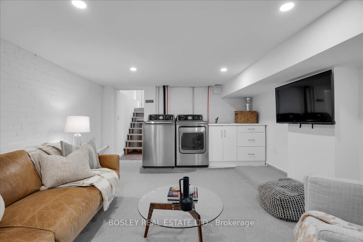 Photo 13 of 68 Mortimer Avenue, Toronto, Broadview North — HOMEH