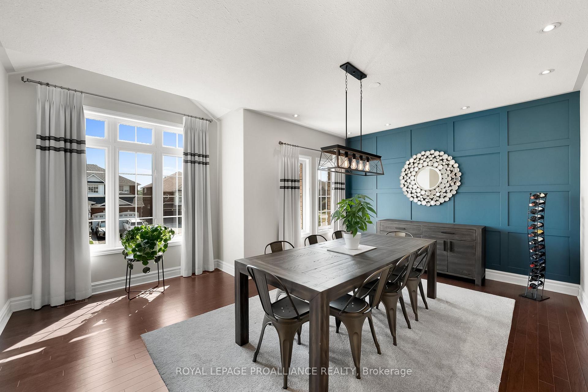 Photo 11 of 194 Fenning Drive, Clarington, Courtice — HOMEH