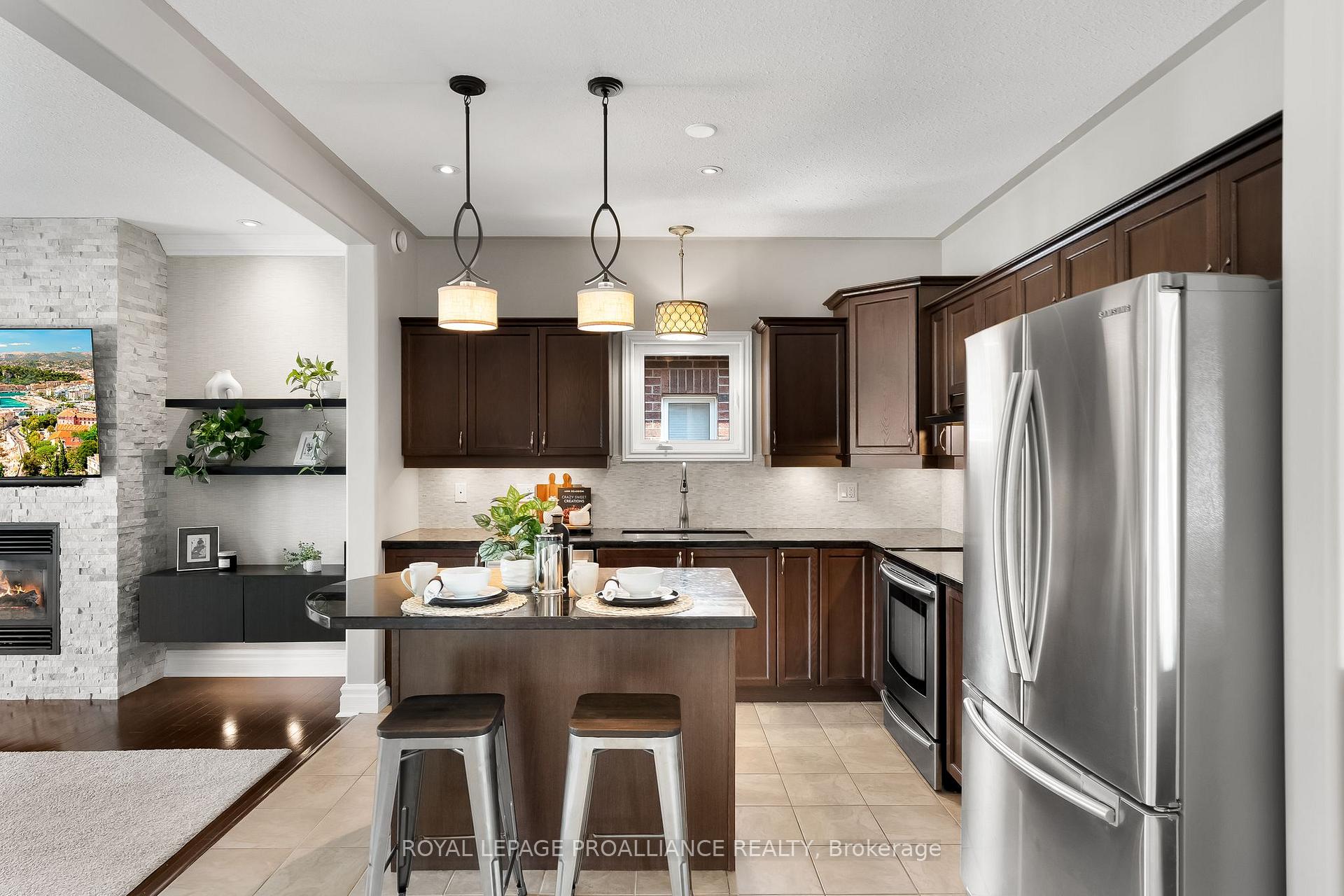 Photo 20 of 194 Fenning Drive, Clarington, Courtice — HOMEH