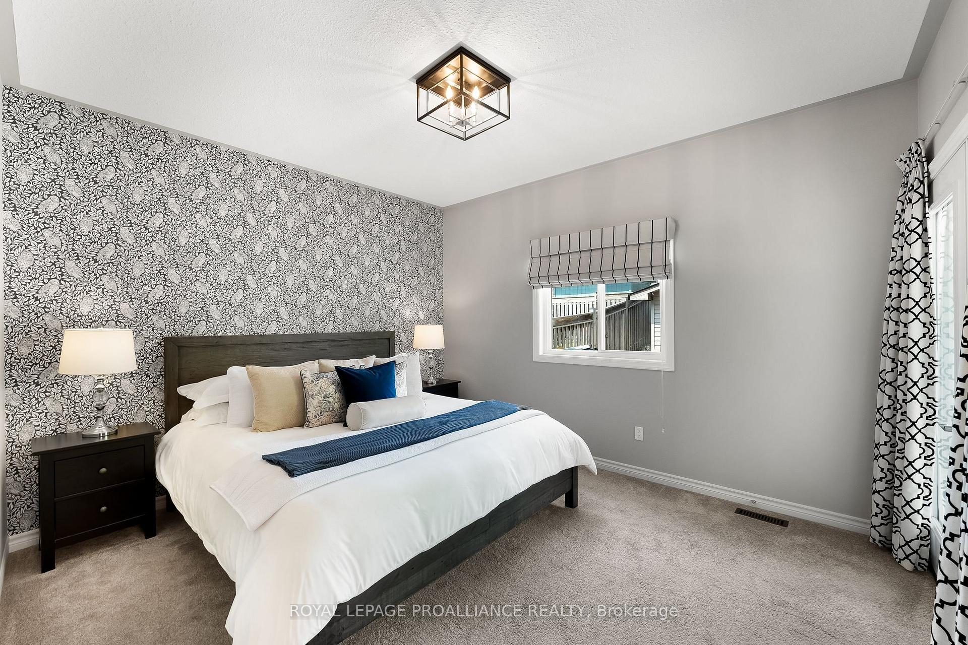 Photo 16 of 194 Fenning Drive, Clarington, Courtice — HOMEH