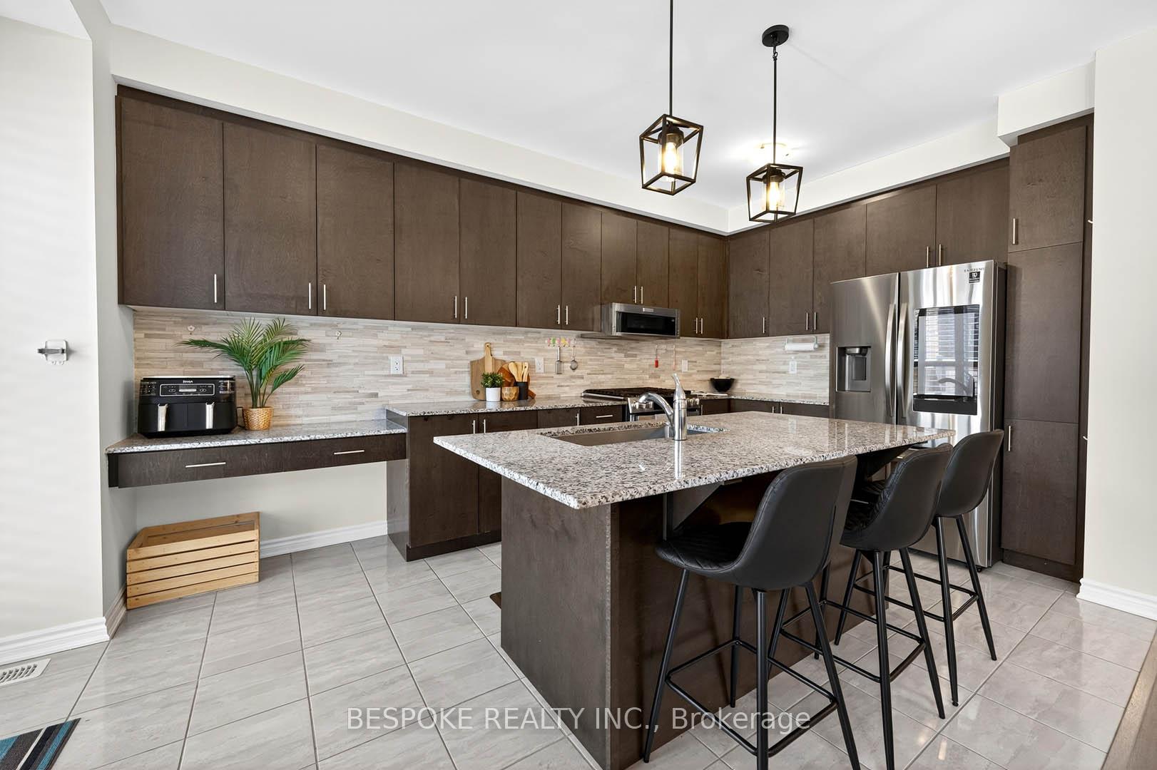 Photo 27 of 15 Windflower Way, Whitby, Rural Whitby — HOMEH