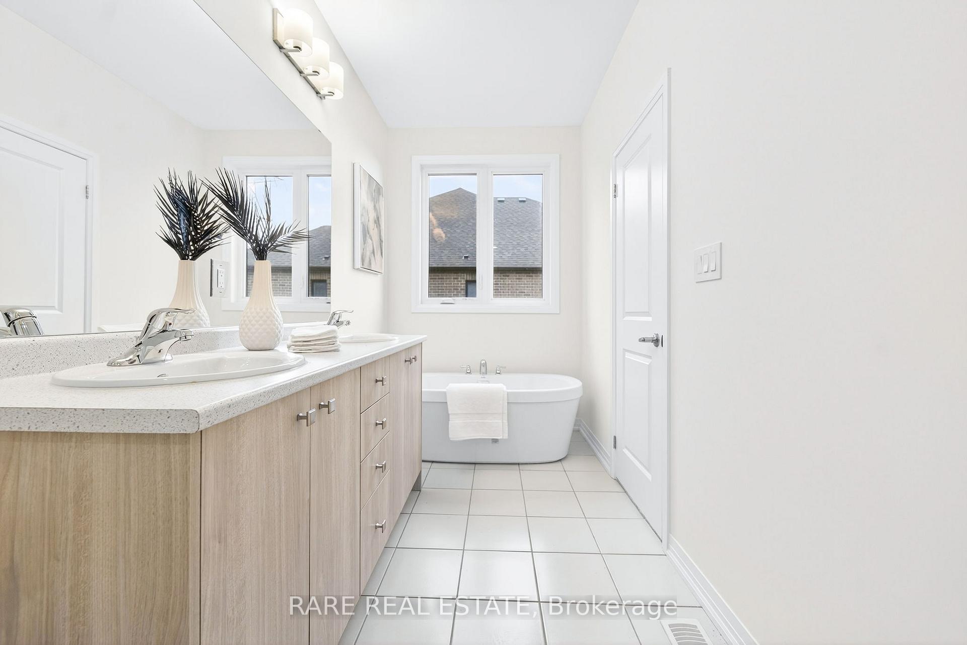 Photo 16 of 2613 Hibiscus Drive, Pickering, Rural Pickering — HOMEH