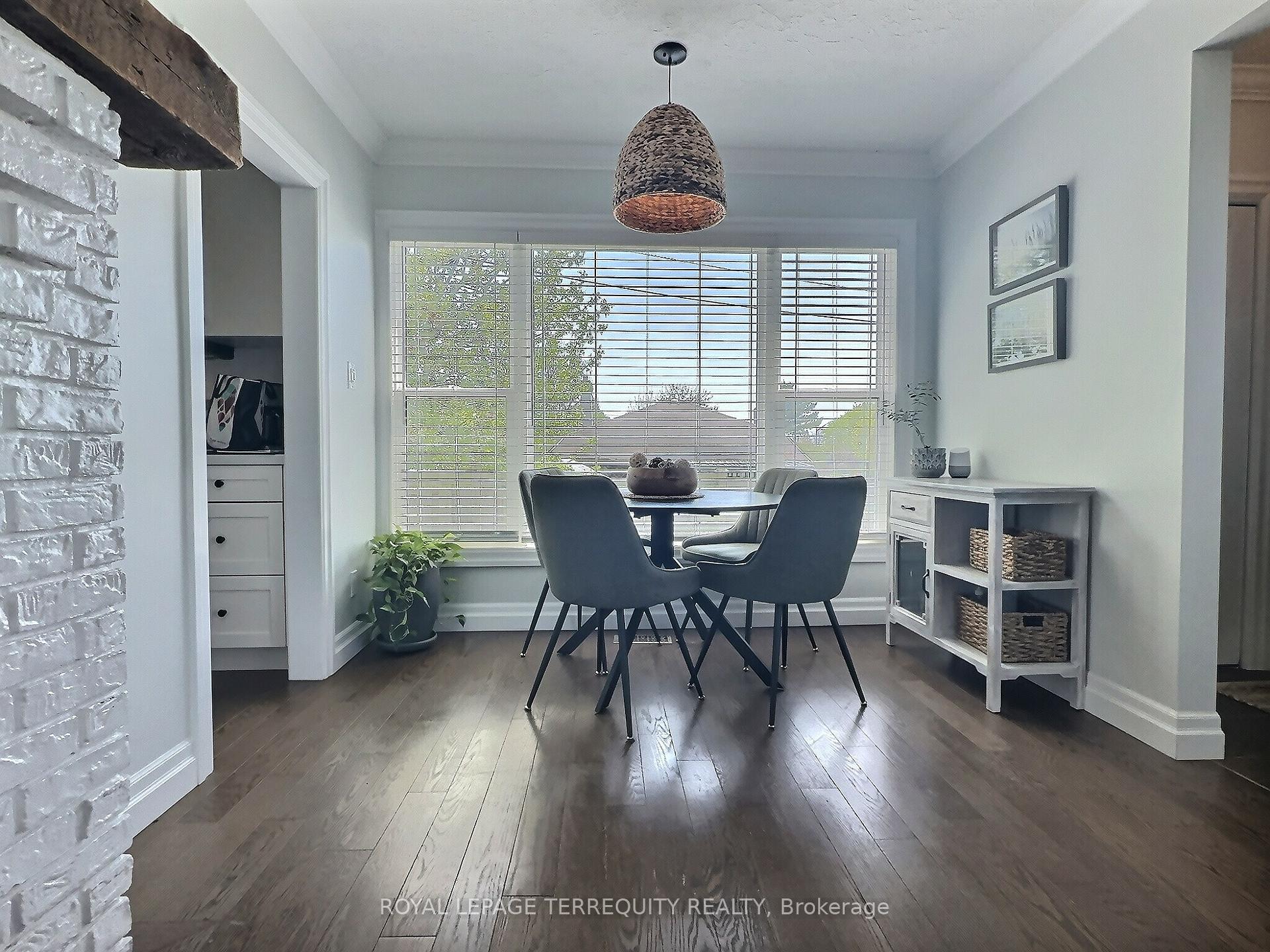Photo 6 of 1289 Wecker Drive, Oshawa, Lakeview — HOMEH