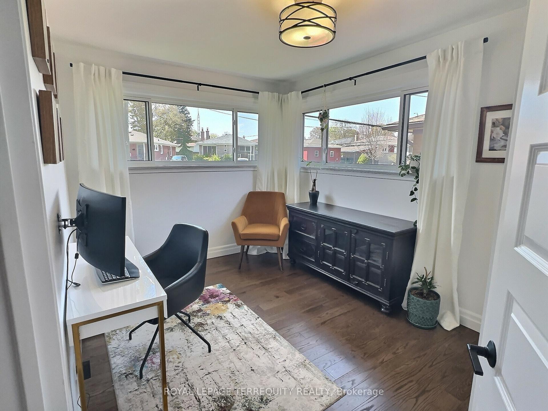 Photo 8 of 1289 Wecker Drive, Oshawa, Lakeview — HOMEH