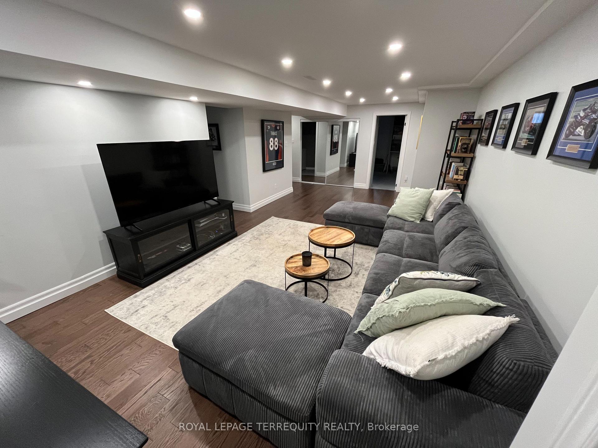 Photo 32 of 1289 Wecker Drive, Oshawa, Lakeview — HOMEH
