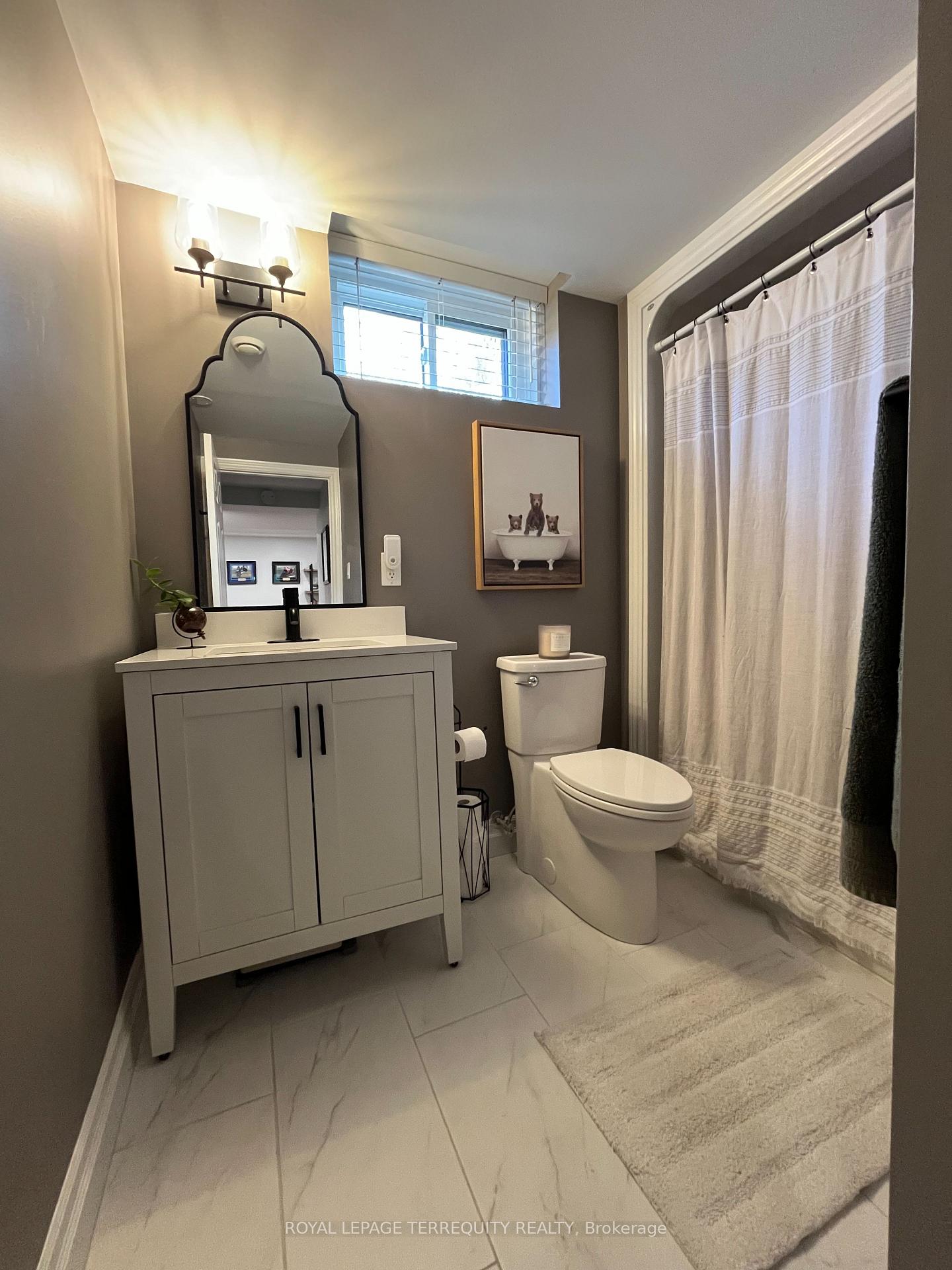 Photo 37 of 1289 Wecker Drive, Oshawa, Lakeview — HOMEH