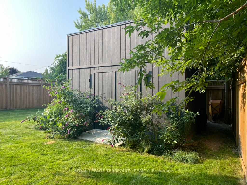 Photo 13 of 1289 Wecker Drive, Oshawa, Lakeview — HOMEH