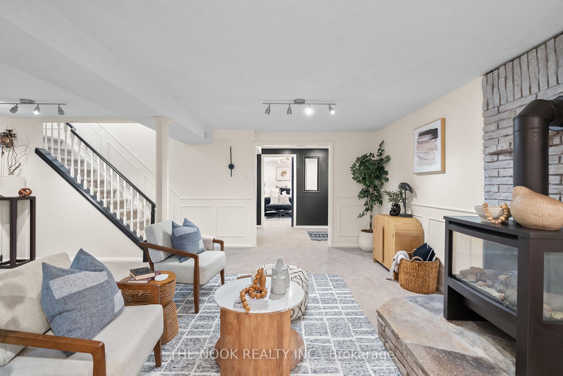 Photo 18 of 252 Limerick Street, Oshawa, Vanier — HOMEH