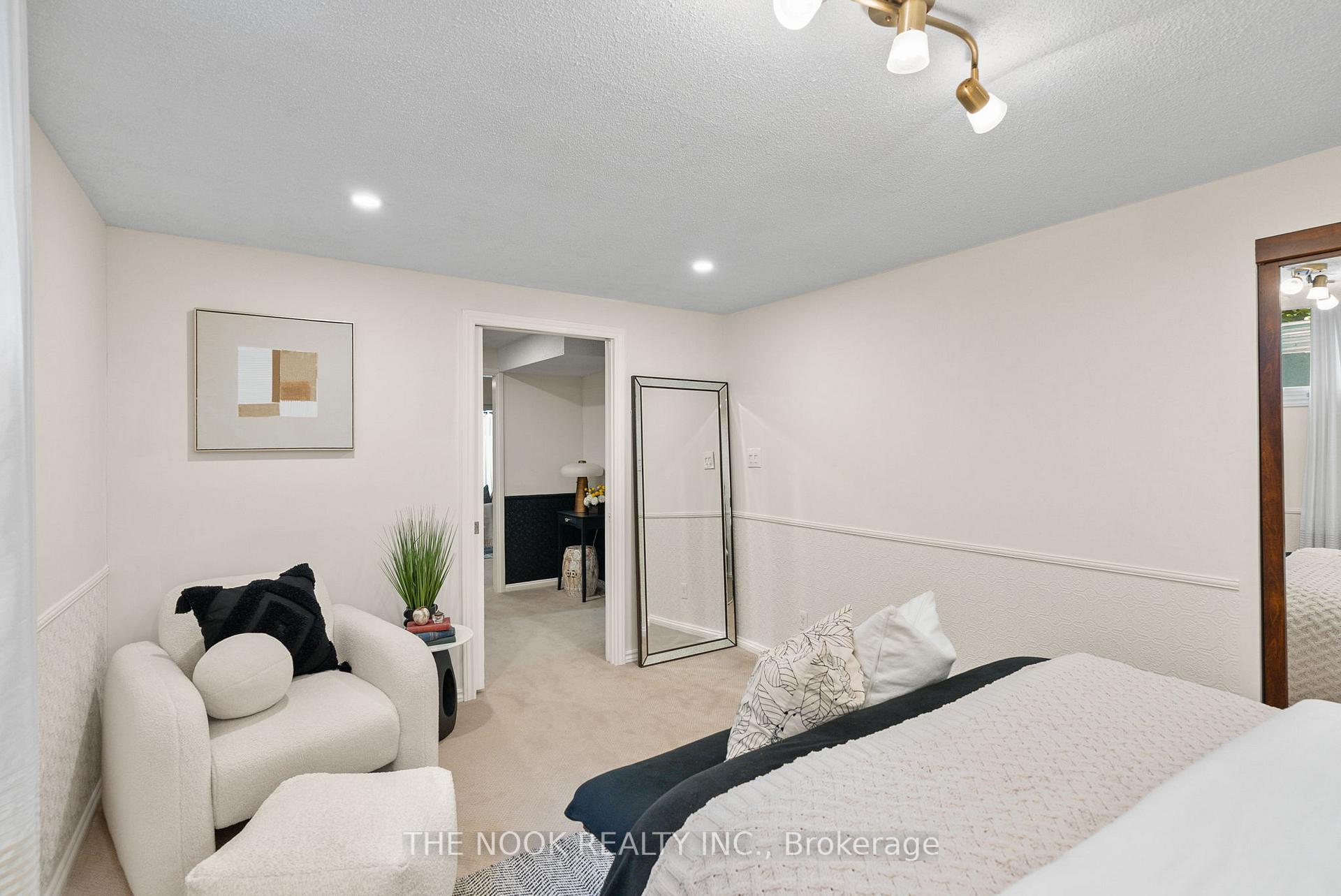 Photo 39 of 252 Limerick Street, Oshawa, Vanier — HOMEH