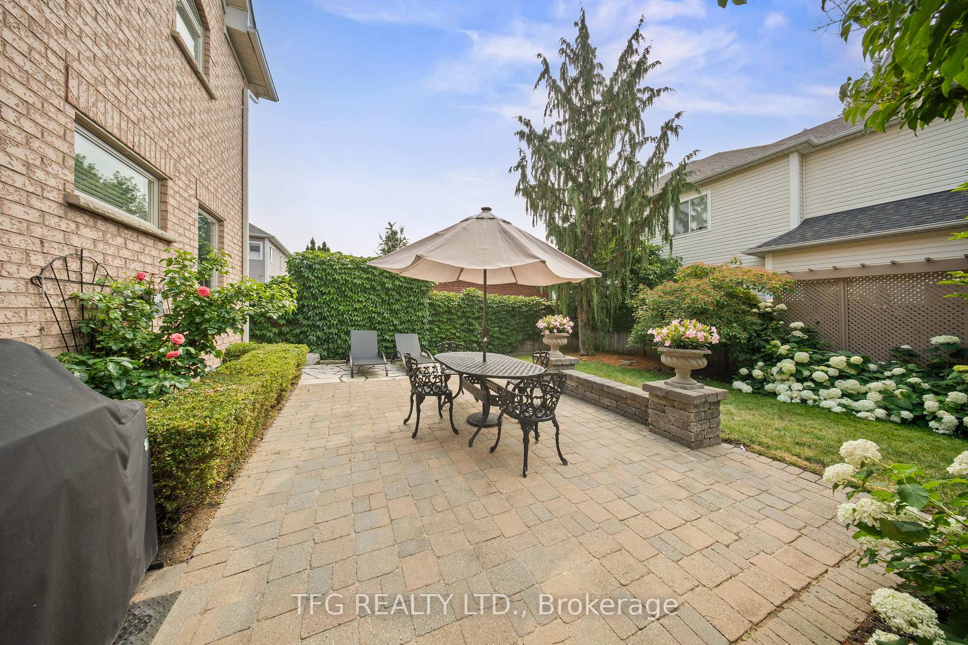 Photo 39 of 69 Carson Avenue, Whitby, Brooklin — HOMEH