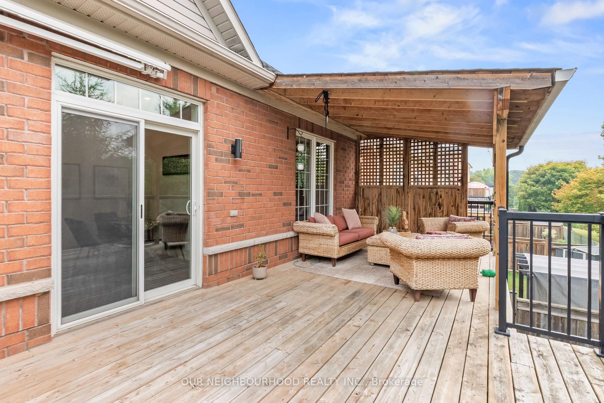 Photo 27 of 93 Nelson Street, Clarington, Bowmanville — HOMEH