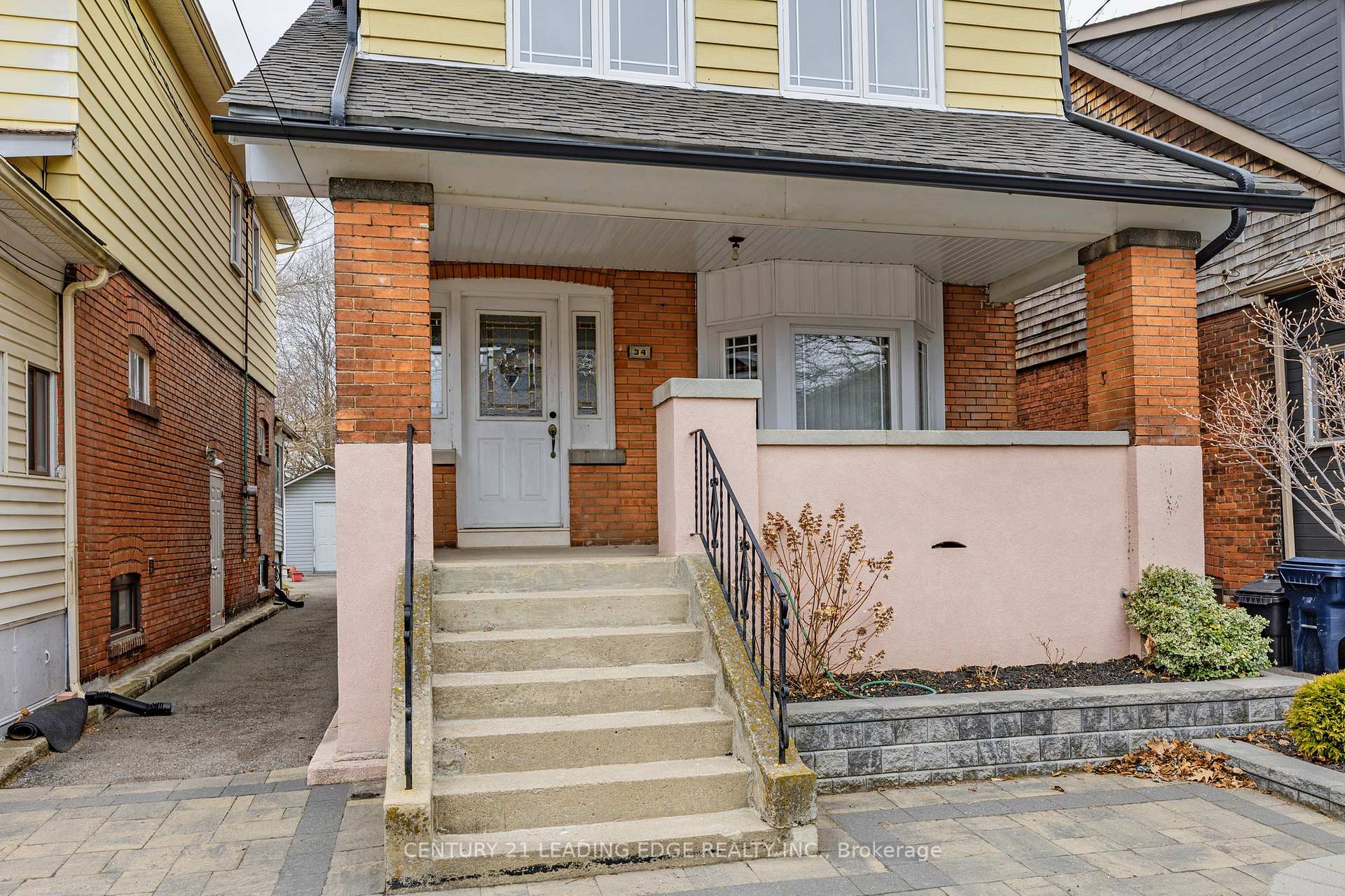 Photo 21 of 34 Chisholm Avenue, Toronto, East End-Danforth — HOMEH