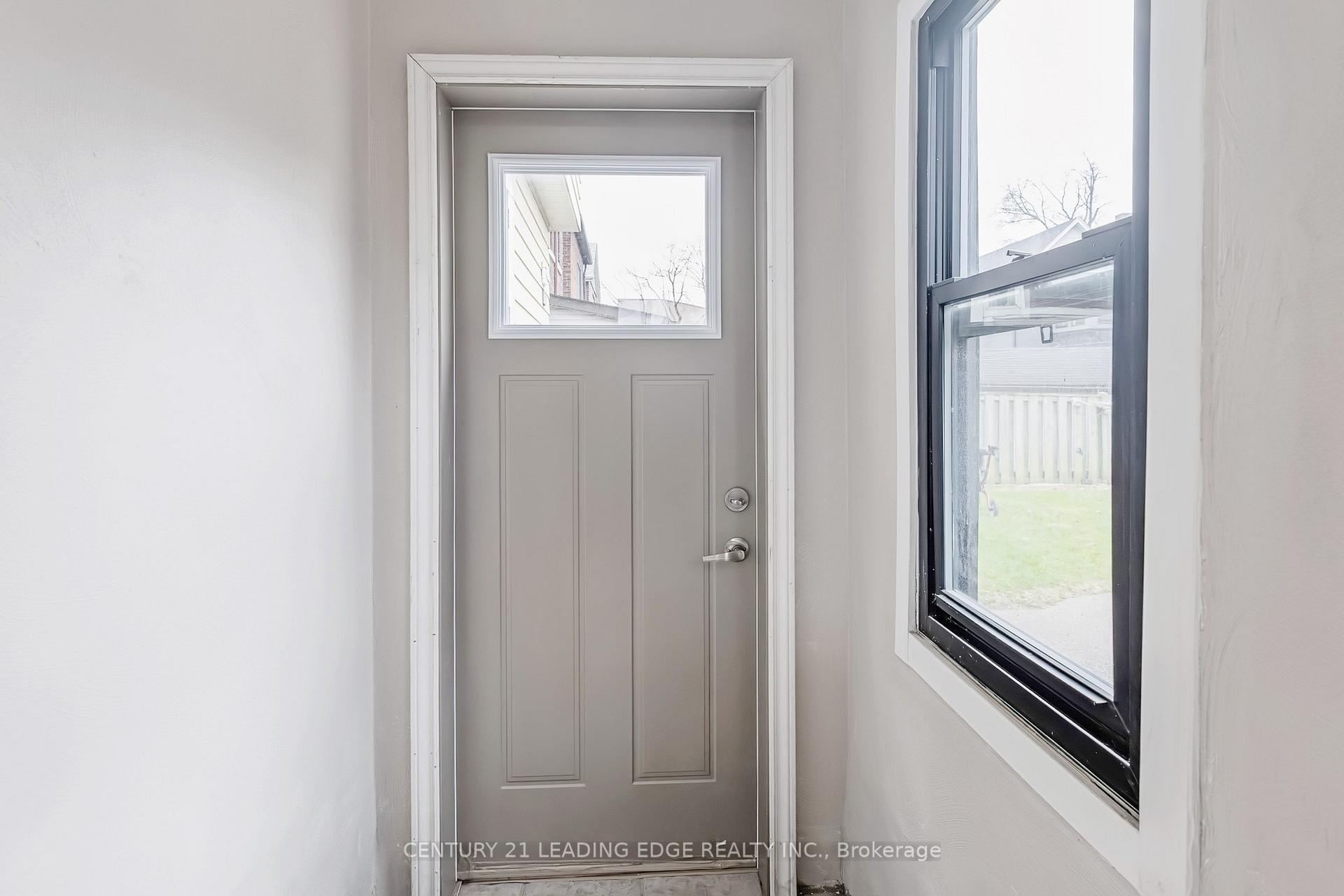 Photo 34 of 34 Chisholm Avenue, Toronto, East End-Danforth — HOMEH