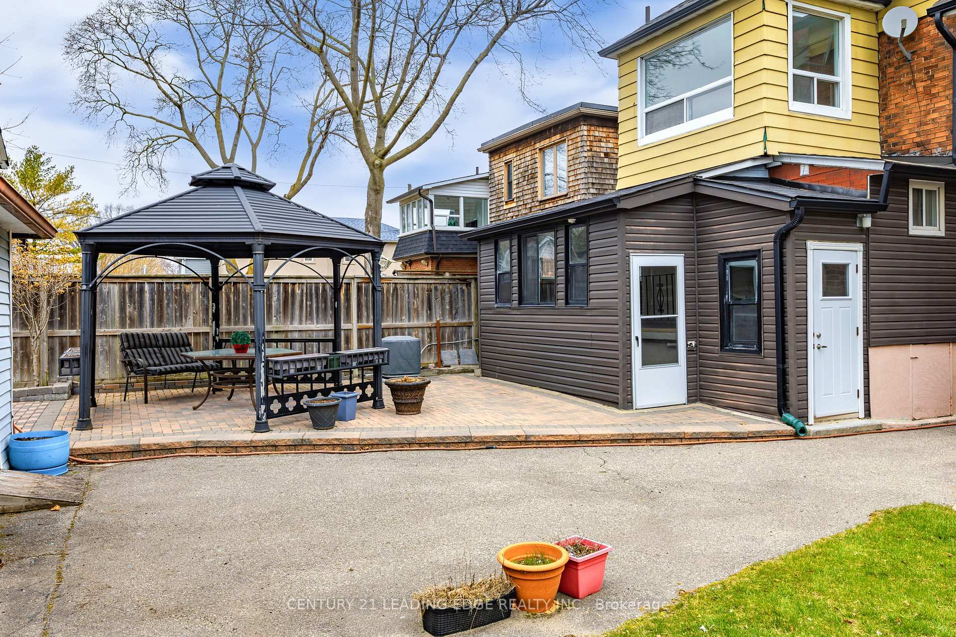 Photo 49 of 34 Chisholm Avenue, Toronto, East End-Danforth — HOMEH